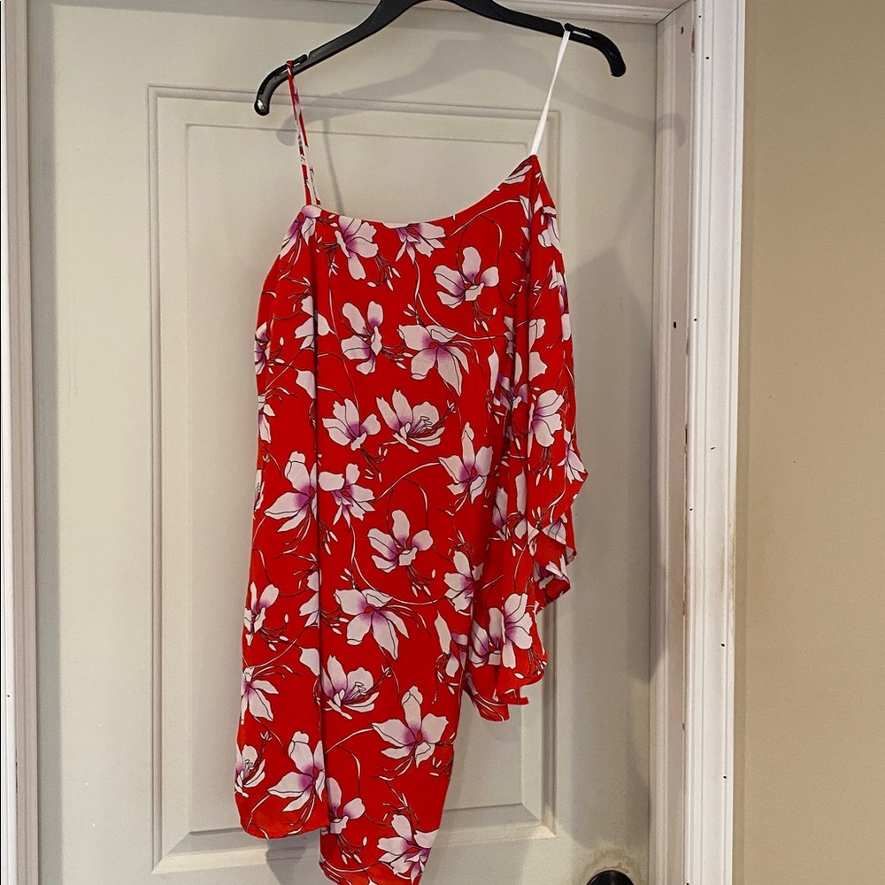 Monteau Red Dress with White flower accents size small good condition